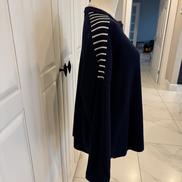 Saint James Atelier Navy Blue With striped Detail Button Down Cardigan. US 12 - Picture 3 of 10